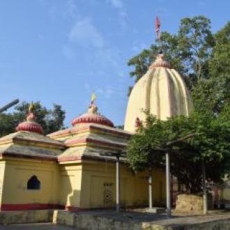 ରାମେଶ୍ୱର ମନ୍ଦିର ପଛପାର୍ଶ୍ଵ 